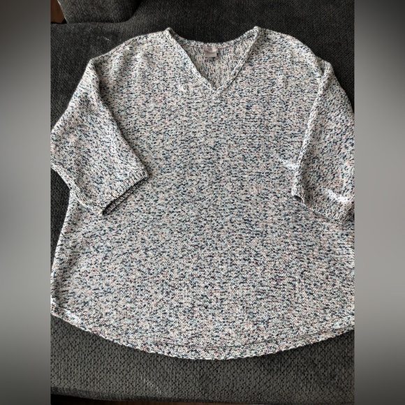 CHICO’S multi colored elbow sleeved V-neck sweater.  Size Chico’s 2 - Picture 1 of 3